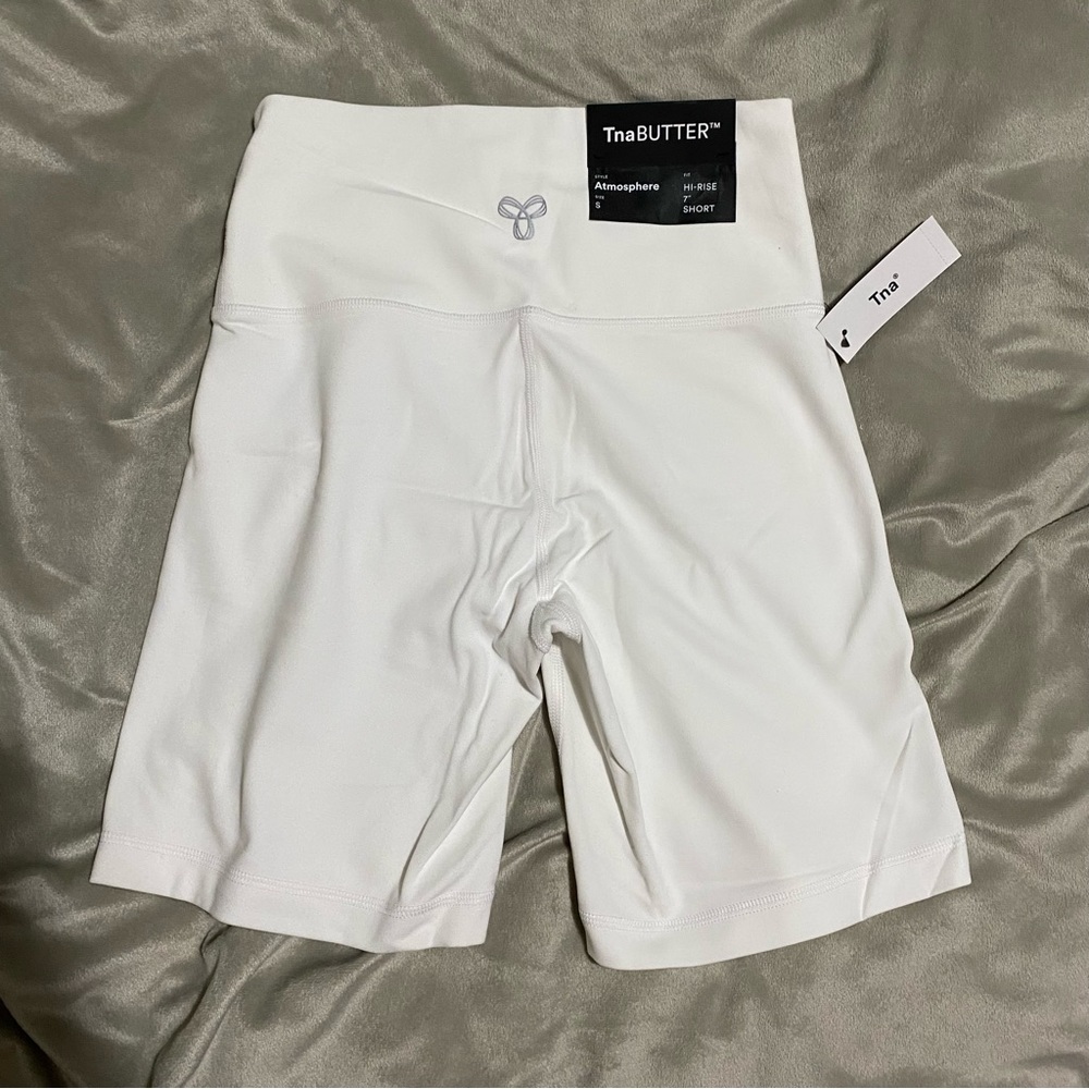 TNA atmosphere butter shorts
